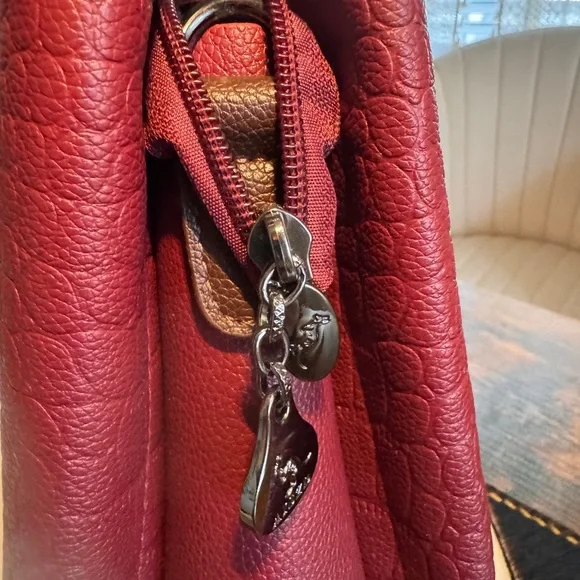 PLEASE HELP MEDICAL BILLS- all offers considered! - Picture 8 of 12